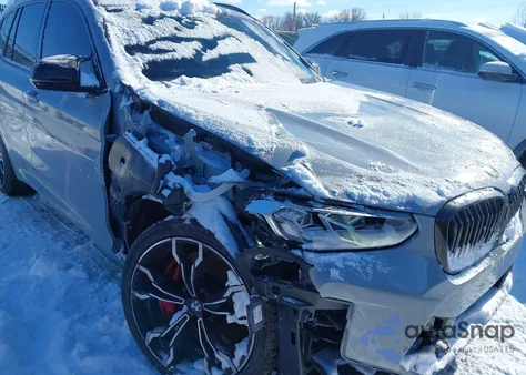 2022 BMW X3 M z USA, uszkodzony, nr VIN 5YM13EC07N9K14546